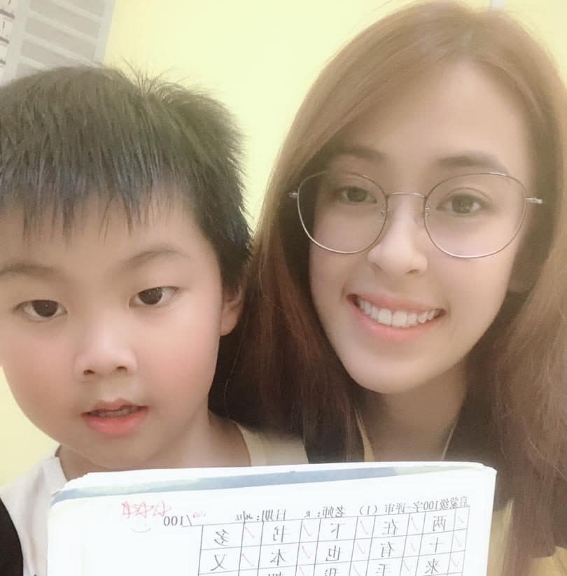 YelaoShr-Kulai-Teacher-Cecelia